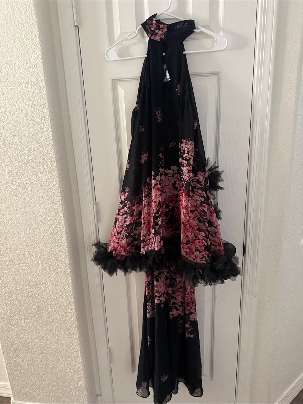ELLIATT tulsia cape maxi dress - Picture 8 of 8